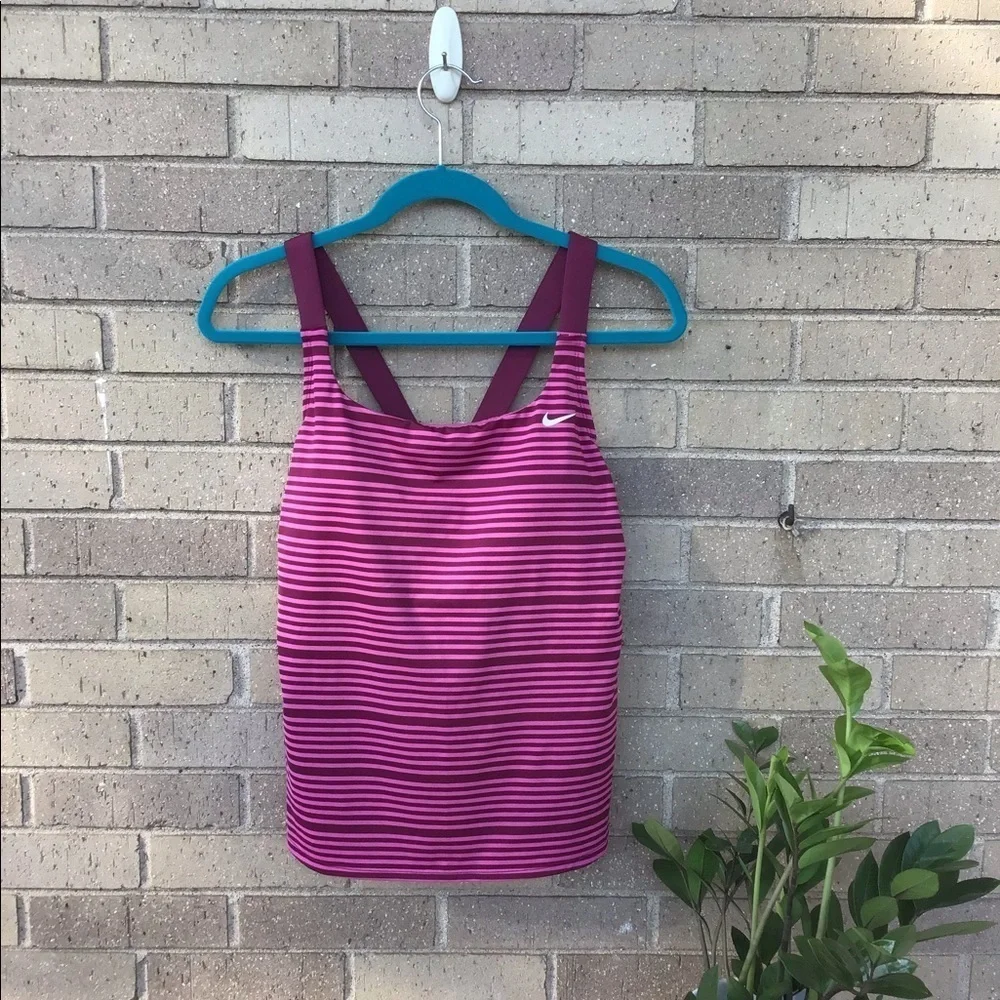 Nike’s Woman’s Workout Top